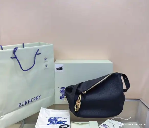 Official FirstBag Ru Knight Bag-37*13*32cm Medium BURBERRY 0501